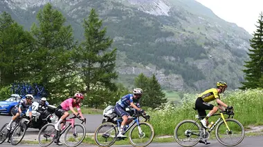 5e étape . Saint-Chamond - Parc des Oiseaux-Villars-les-Dombes (195,8 km)