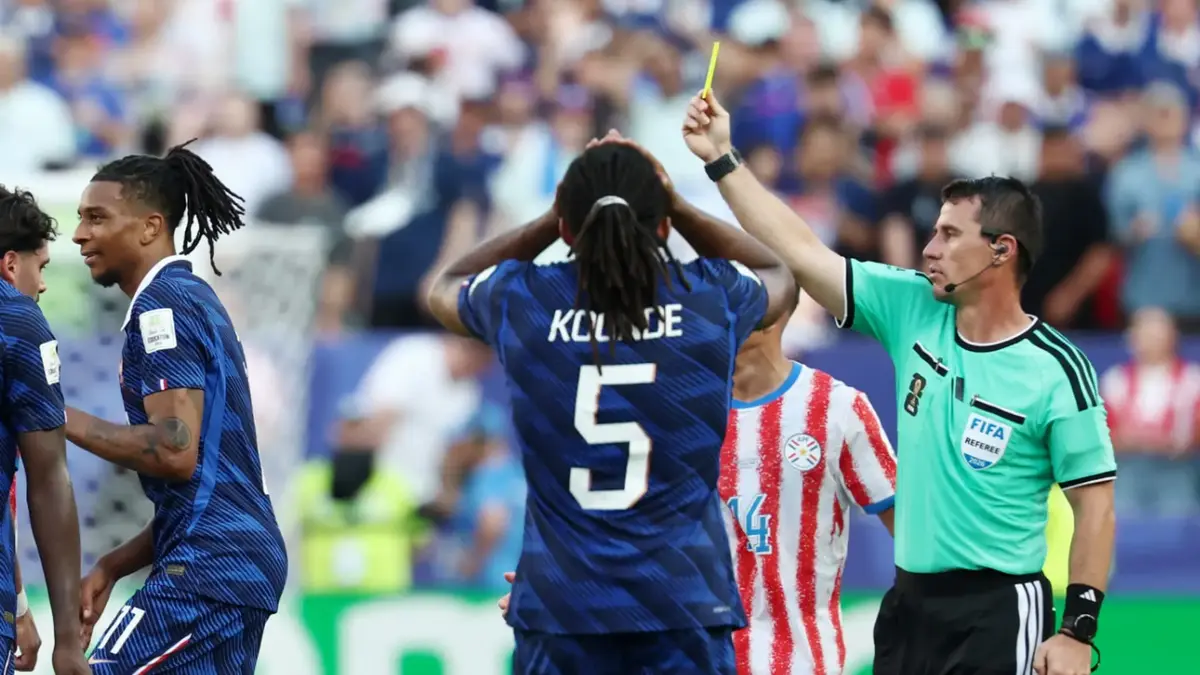 Coupe du monde : la FFF veut faire annuler le carton jaune de Michael Olise